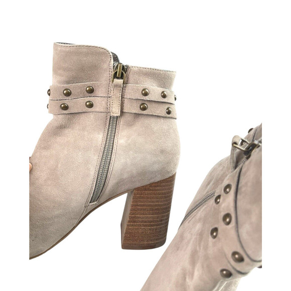 BP Brass Plum Taupe Faux Suede Boots Women Size 8M Studded Short Booties Western - Picture 6 of 10